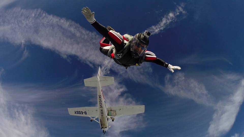 Fallschirmspringen bei Skydive Ries EDND
